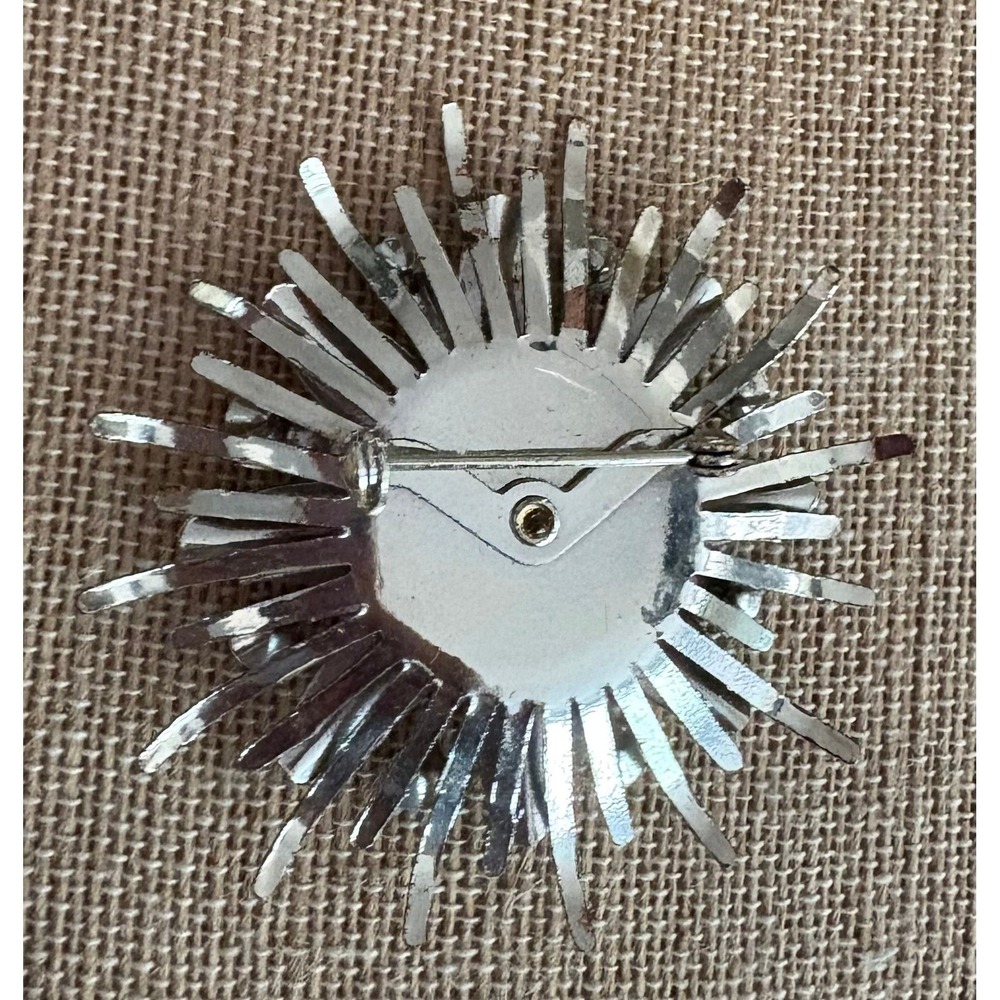 Vintage Silver Tone Starburst Flower Brooch Blue Rhinestone Mid Century Pin - Picture 2 of 2